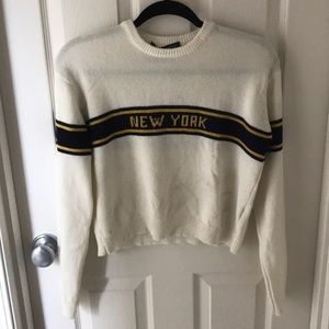 Brandy Melville sweater